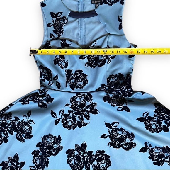 Juniors Jodi Kristopher Sleeveless Dusty Pale Blue Floral Midi Skater Dress SZ 9 - Picture 6 of 10